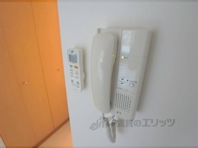 インターホン