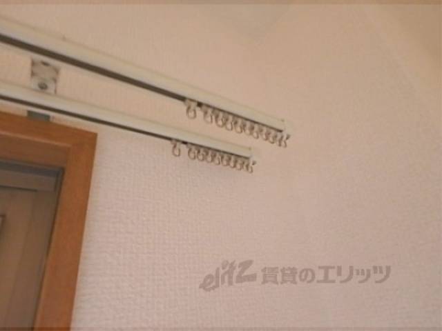 カーテンレール