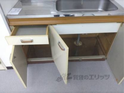 キッチン　収納