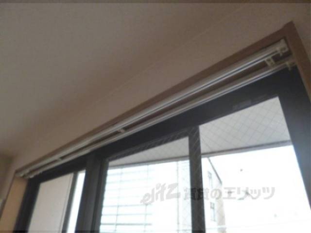 カーテンレール