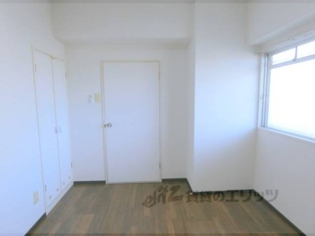 サービスルーム