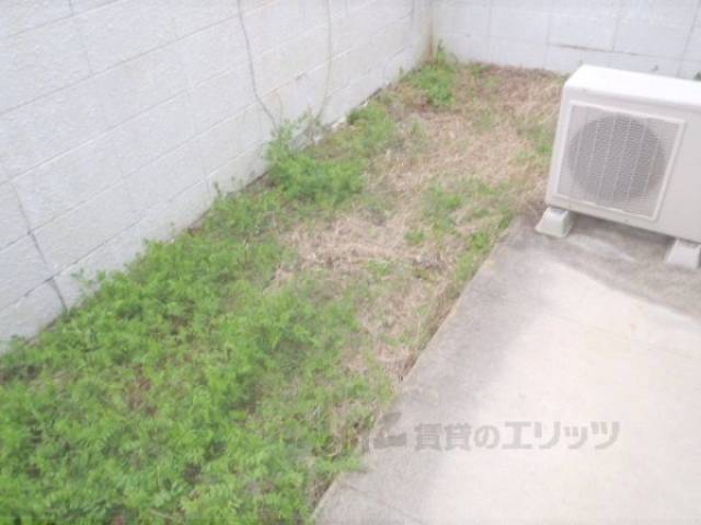 ベランダ　専用庭です