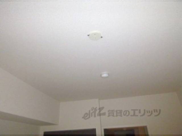 照明ジャック