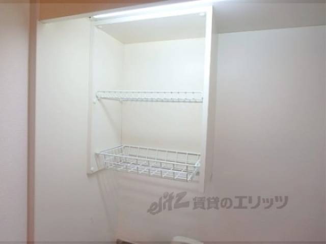 キッチン上収納
