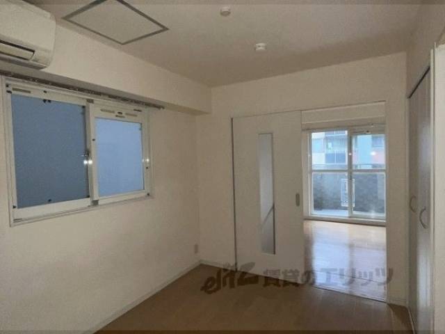 洋室　5.3帖
