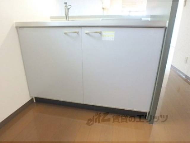 キッチン　収納