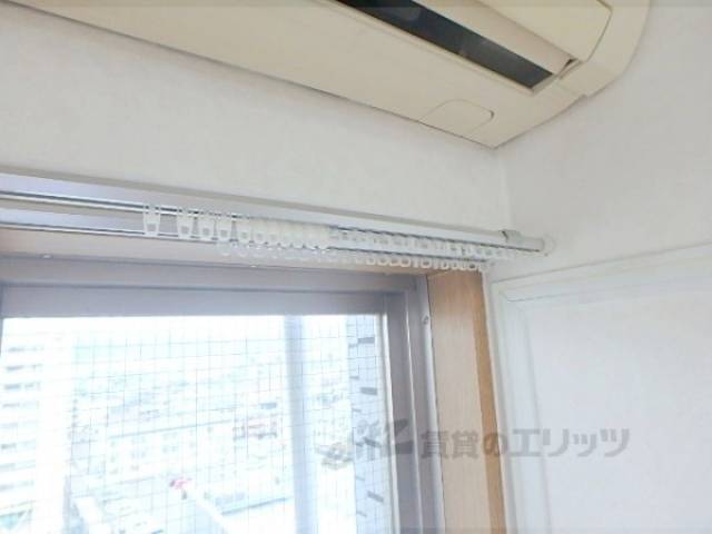 カーテンレール