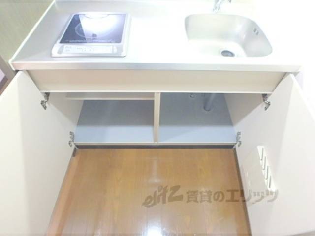 キッチン　収納