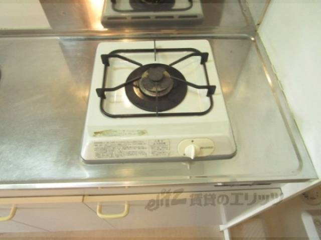 キッチン　コンロ
