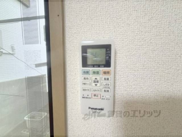 エアコンリモコン