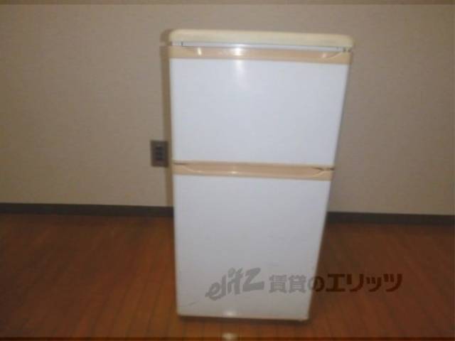 冷蔵庫置場　冷蔵庫