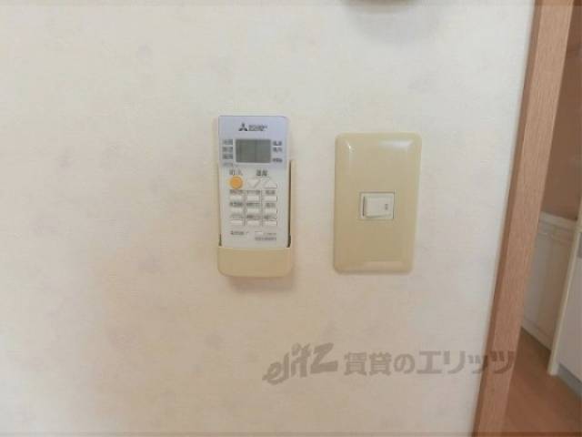 エアコンリモコン