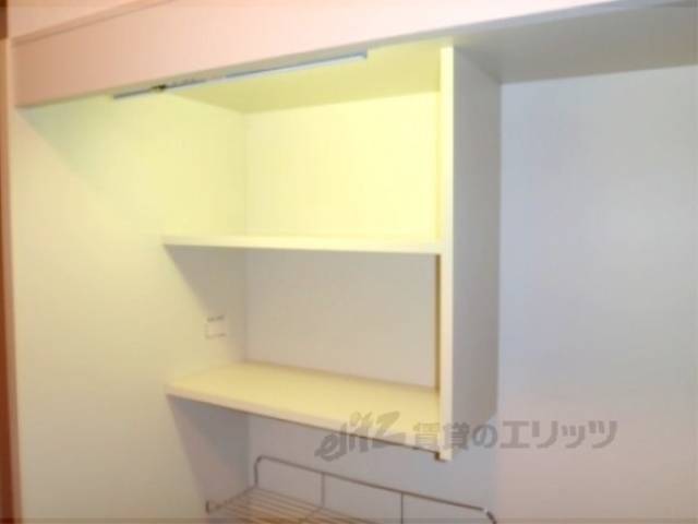 キッチン　キッチン収納