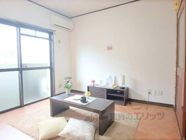 洋室　6帖の洋室です。