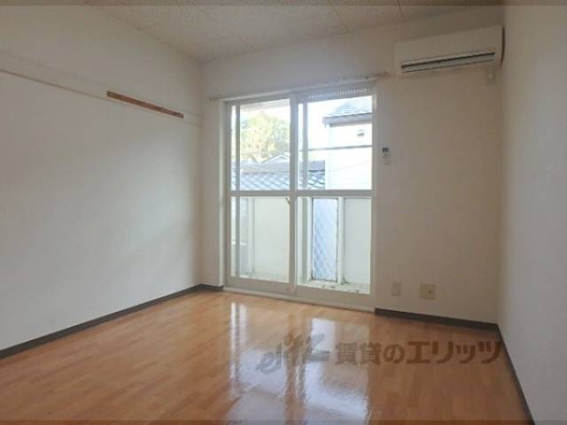 洋室　日当たりが良い部屋です。