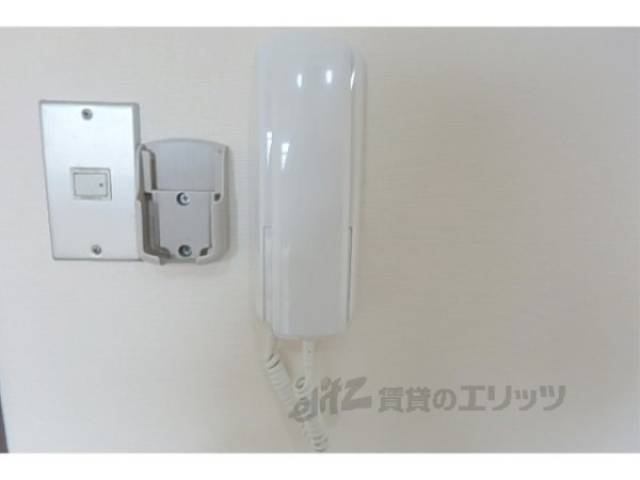 ドアホンドアホン