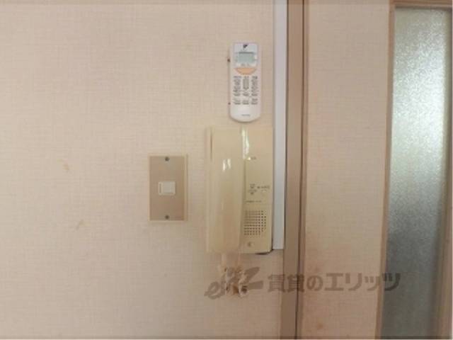 インターホン