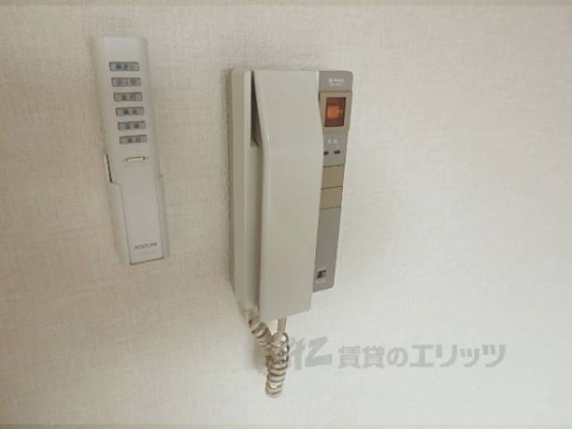 インターホン