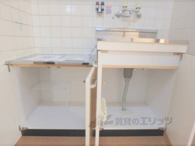 キッチン　下部収納