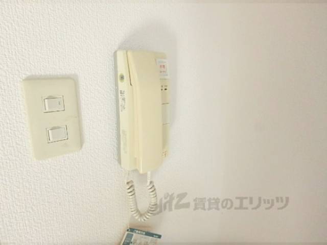 インターホン