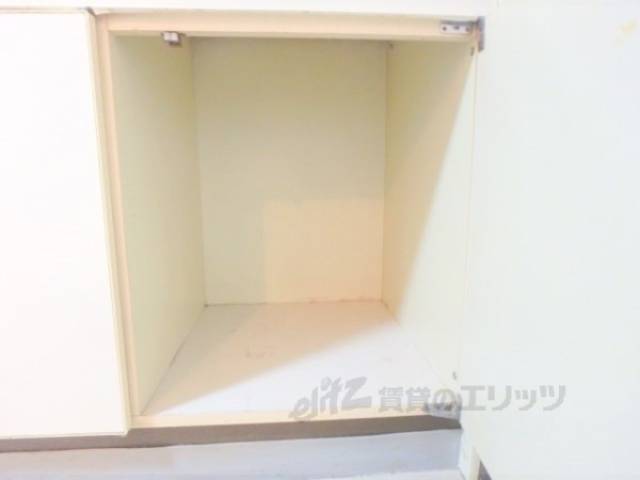 キッチン　下部収納