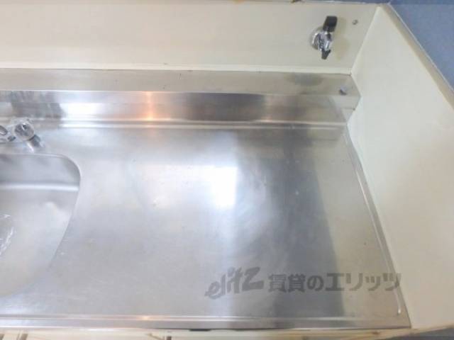 キッチン　コンロ置き場