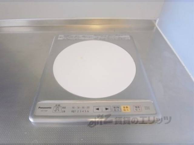 キッチン　コンロ（電気１口）