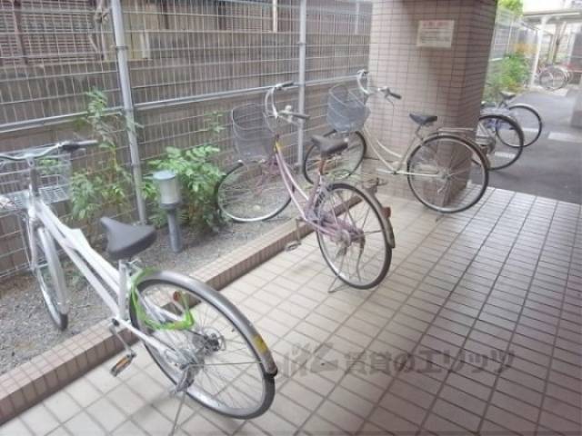 駐輪場
