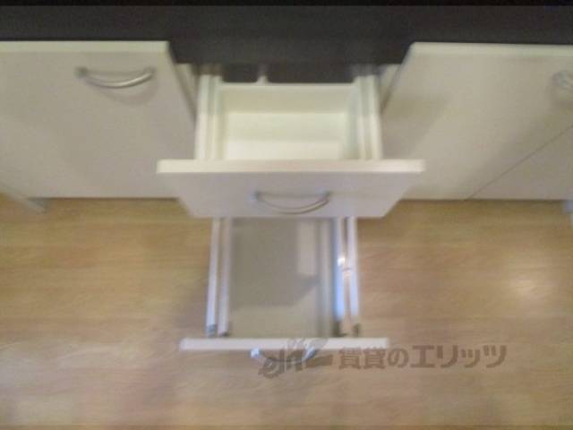 キッチン　下部収納