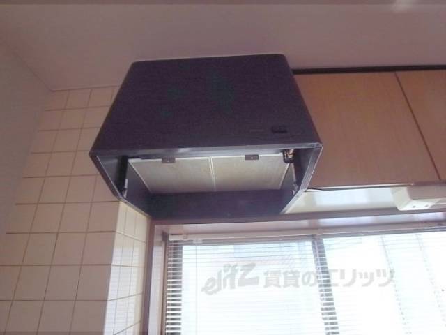 キッチン　換気扇