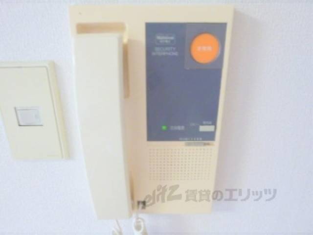 インターホン