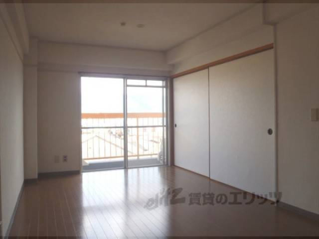 リビング　東向き