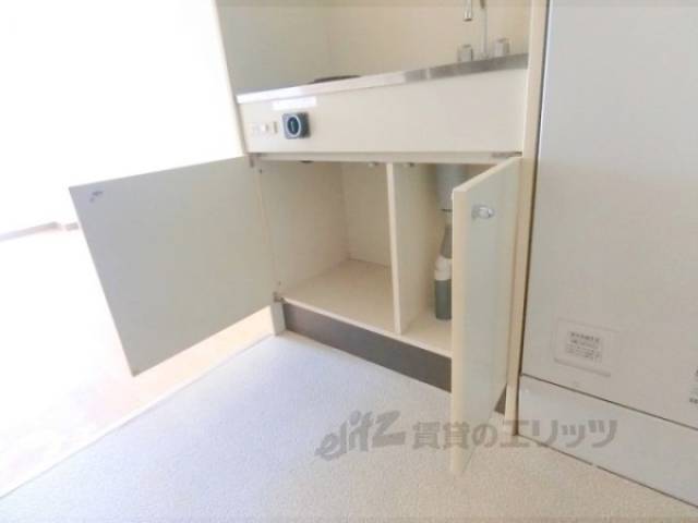キッチン　下部収納