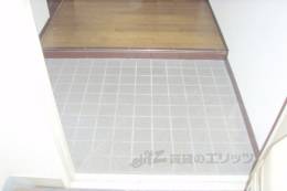 ローズマンション藤森Ａ棟902室内写真1