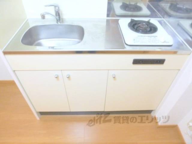 キッチン　収納