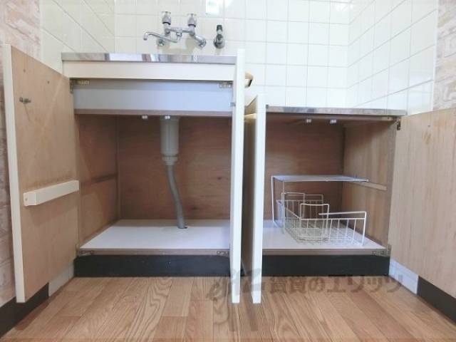 キッチン　下部収納