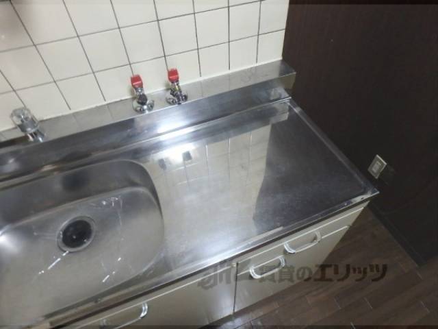 キッチン　コンロ置き場