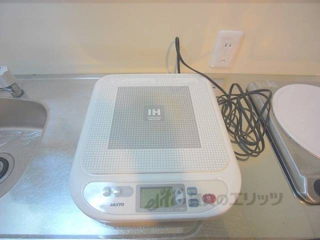 キッチン　持ち運び可能なＩＨ
