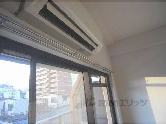 カーテンレール