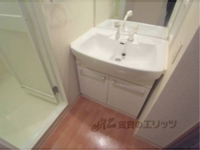 洗面所　独立洗面台