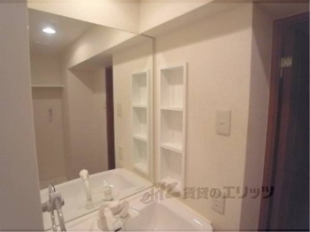 洗面所　独立洗面台