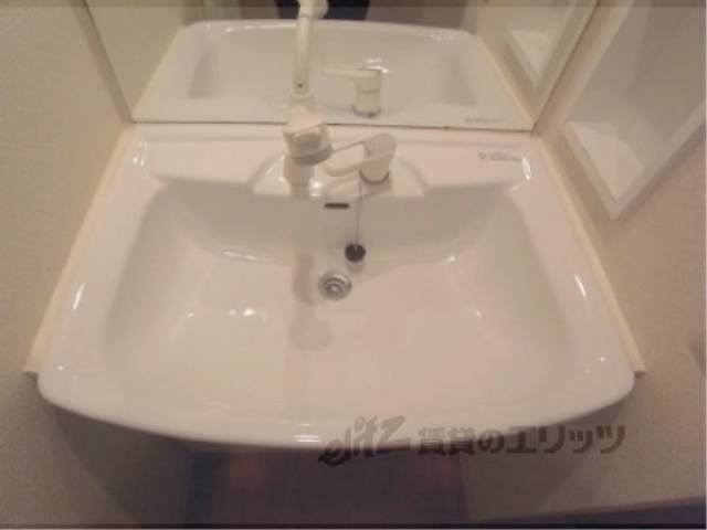 洗面所　独立洗面台