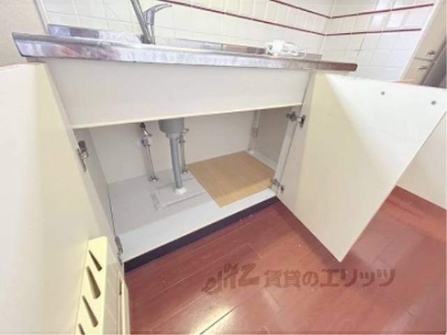 キッチン　下部収納