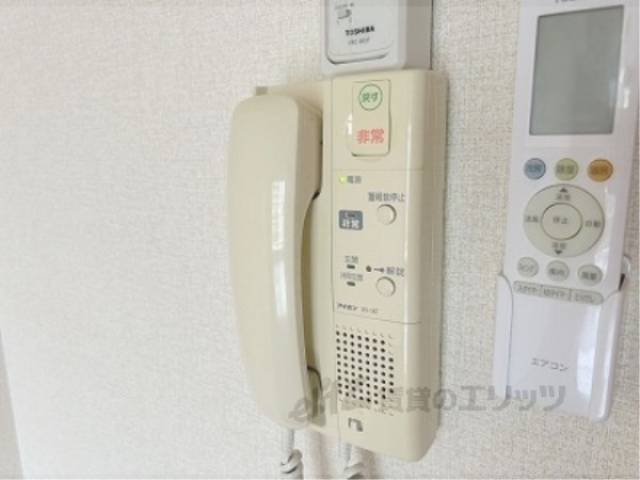 インターホン