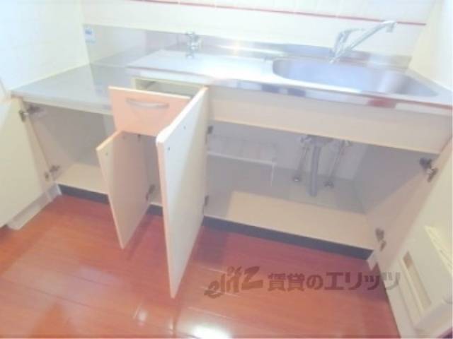 キッチン下部収納