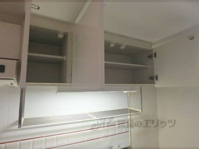 キッチン　収納