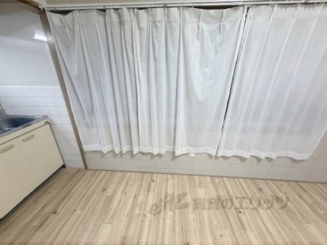 冷蔵庫置場