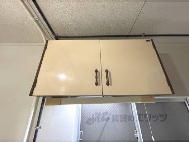 キッチン　上部収納