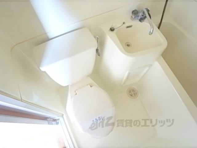 ユニットバス　お風呂とトイレの掃除が一度で済みます
