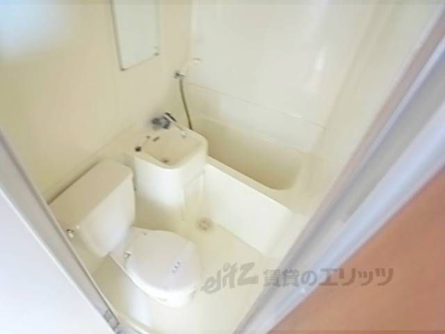 ユニットバス　お風呂とトイレの掃除が一度で済みます